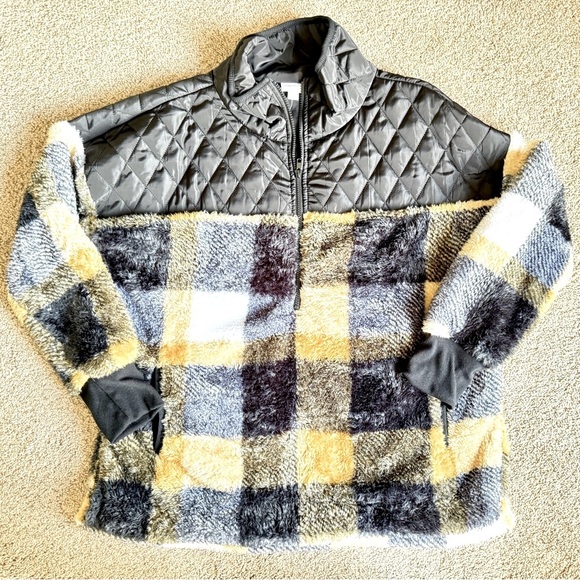 LuLaRoe Nancy Plaid Quilted Jacket - Picture 1 of 3